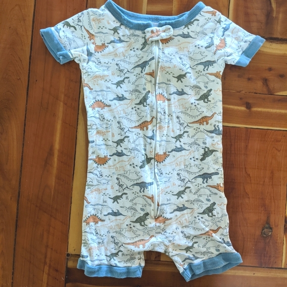 Carter's romper pajamas - Picture 1 of 2